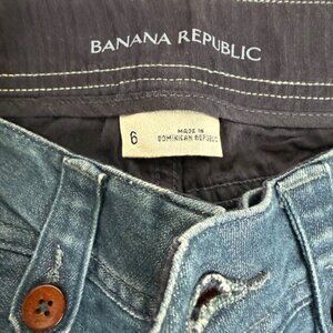 Banana Republic Wide-Leg Jeans